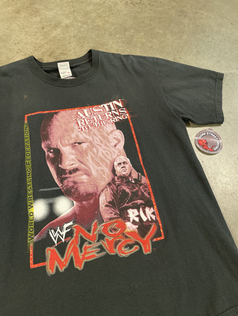 Vintage 2000s WWF Stone Cold No Mercy Tee XL 23x30 WWE